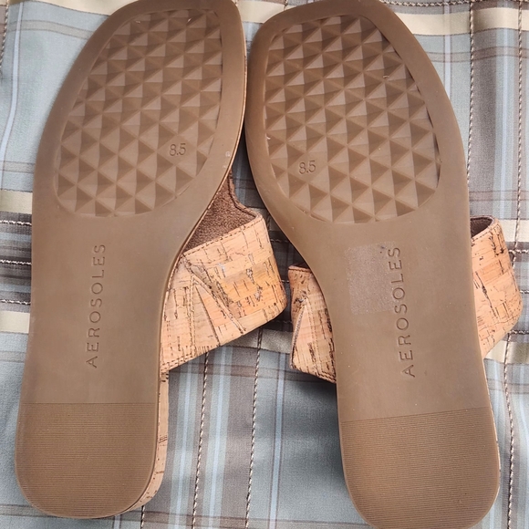 Aerosoles Barry Slides Cork Women's Thong Sandals Mini Wedge Heel. Size 8.5 Med. - Picture 9 of 16